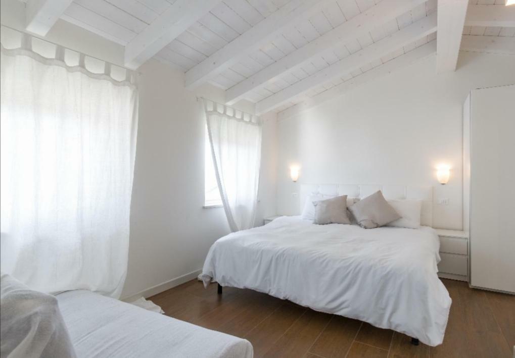 Hotel Sweet Corner à Castelnuovo del Garda Extérieur photo